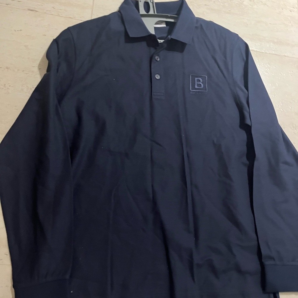 ALMOST NEW BURBERRY LONG SLEEVE